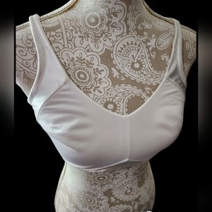 Bestform Set of 3 white cotton bras size 36/38 C